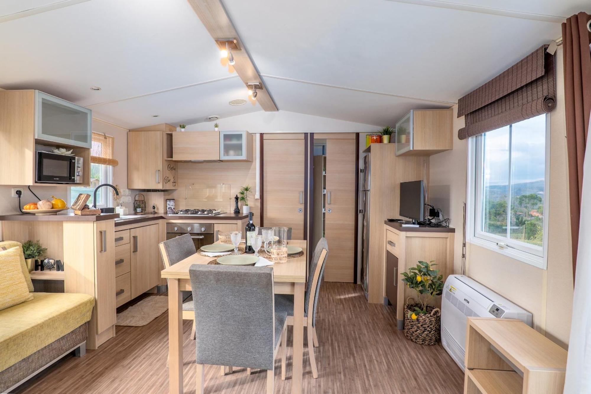 Glamping Frog Farm Villa Foz do Sousa Exterior photo
